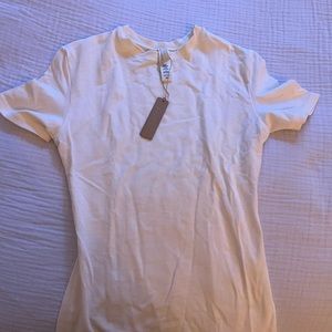 Skims white tshirt